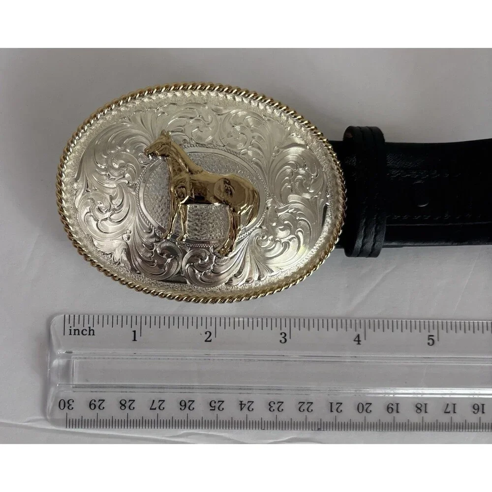 Montana Silversmiths Western Horse Buckle Justin Black w/Silver Leather Belt 34”